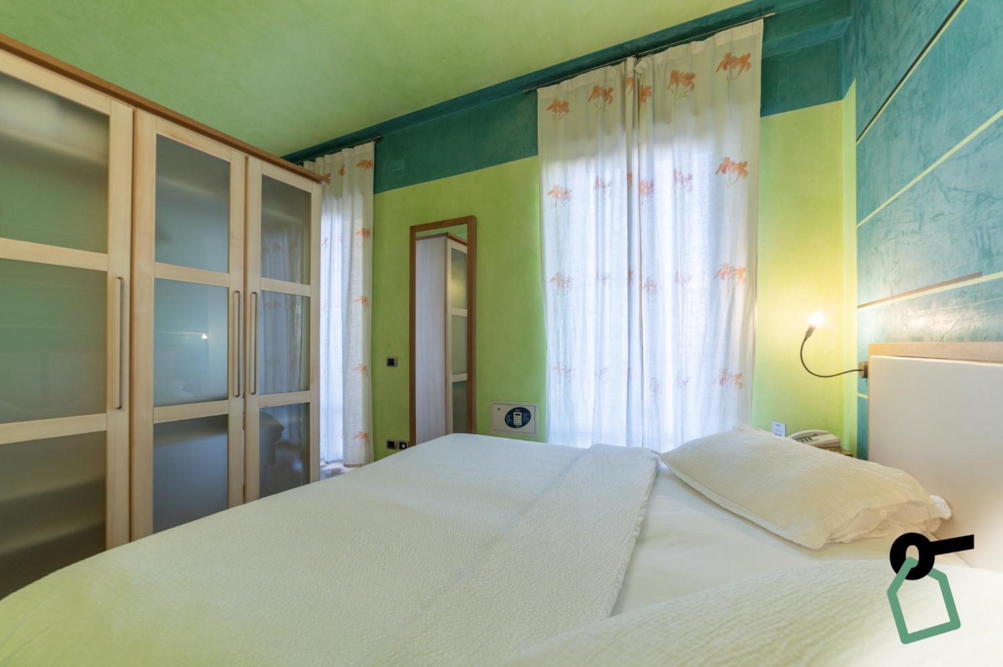 Hotiday Discovery - Residence Verona Exterior foto